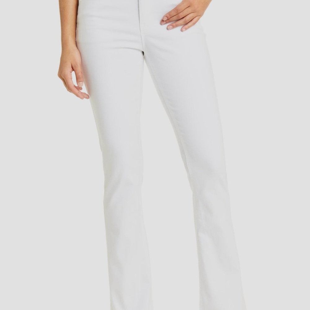 Wit & Wisdom Women's White Flare Jeans size 16